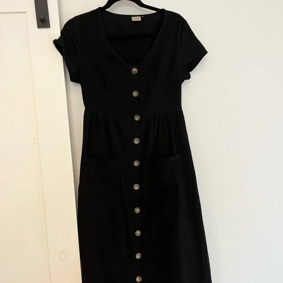Epretty midi button down dress size medium - Picture 4 of 5